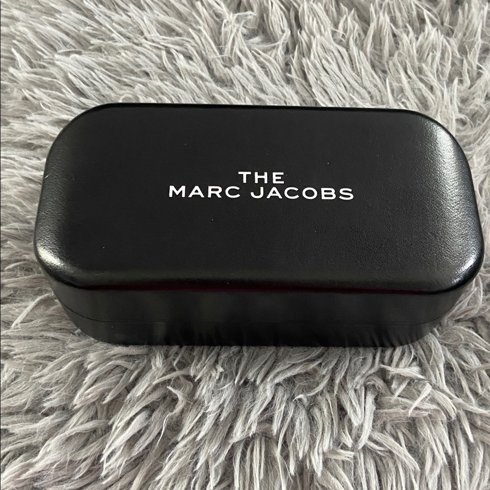 Marc Jacobs Black Eyeglasses Case - Picture 2 of 7